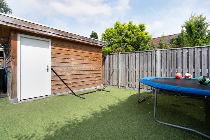 Foto 39 van Van den Waarsenburglaan 13