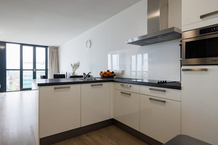 Foto 3 van Raadhuisplein 70