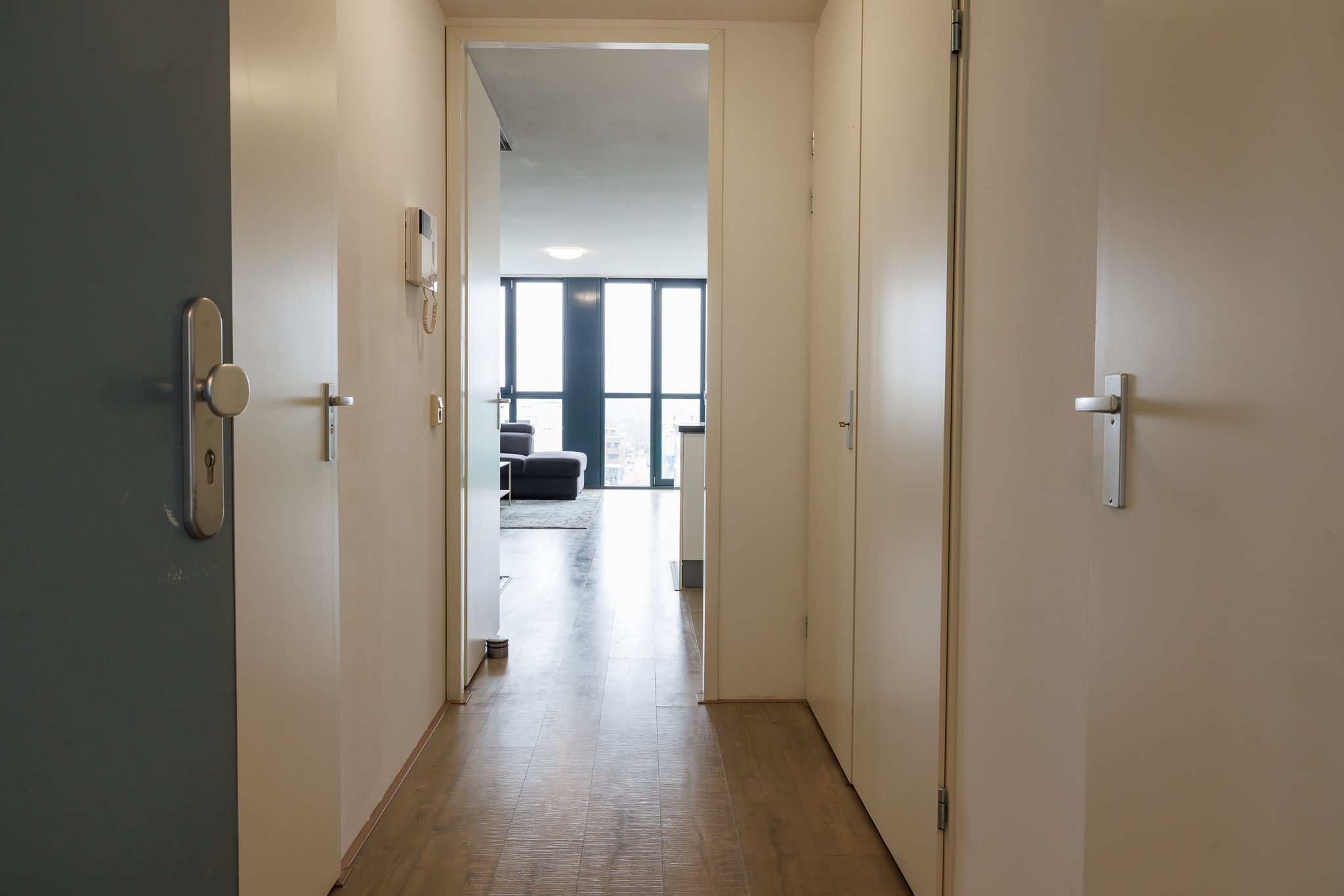 Foto 9 van Raadhuisplein 70