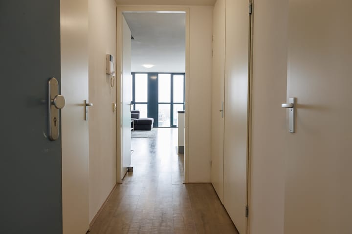 Foto 9 van Raadhuisplein 70