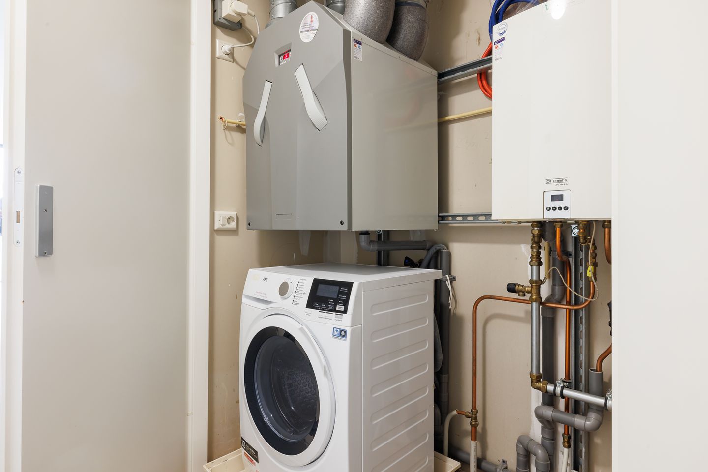 Foto 10 van Raadhuisplein 70