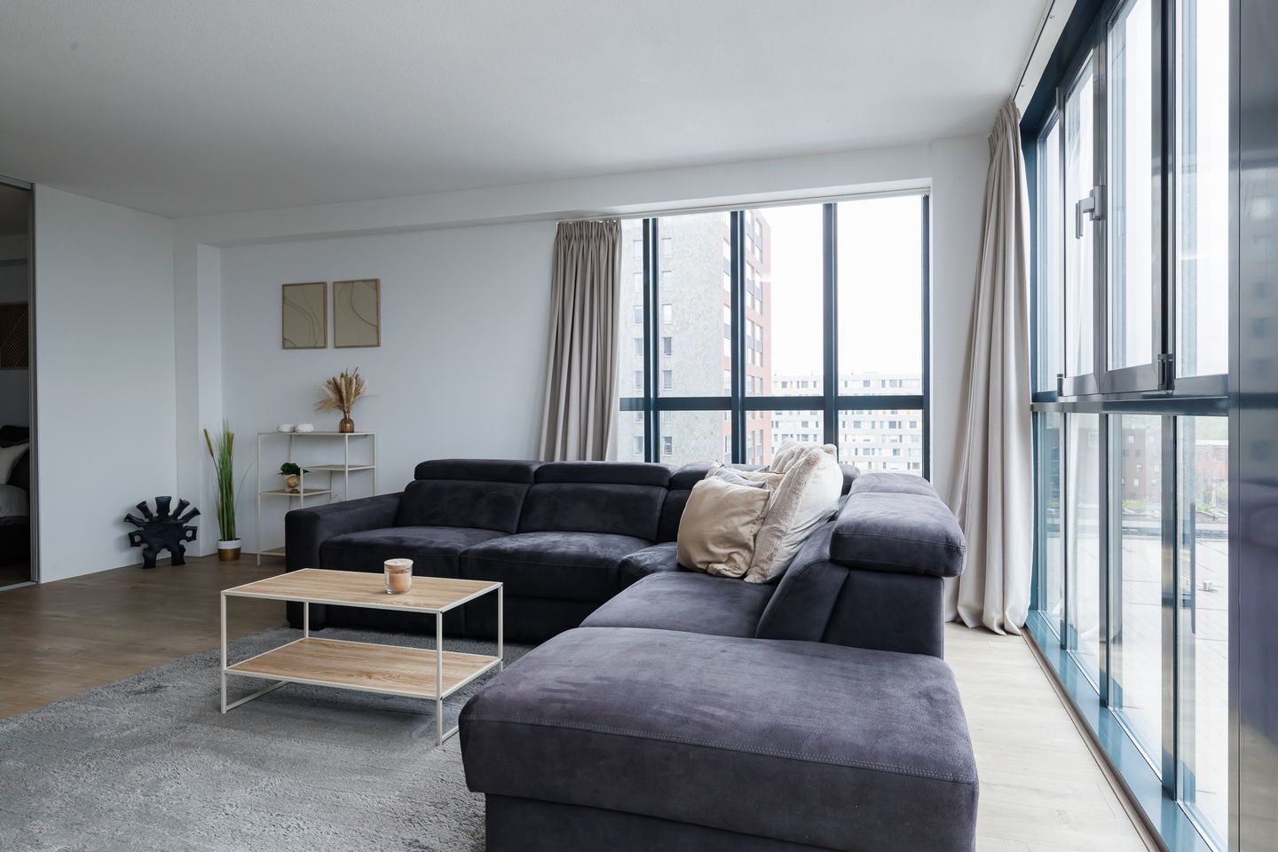 Foto 14 van Raadhuisplein 70