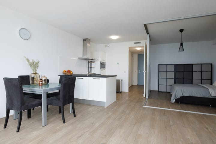 Foto 15 van Raadhuisplein 70