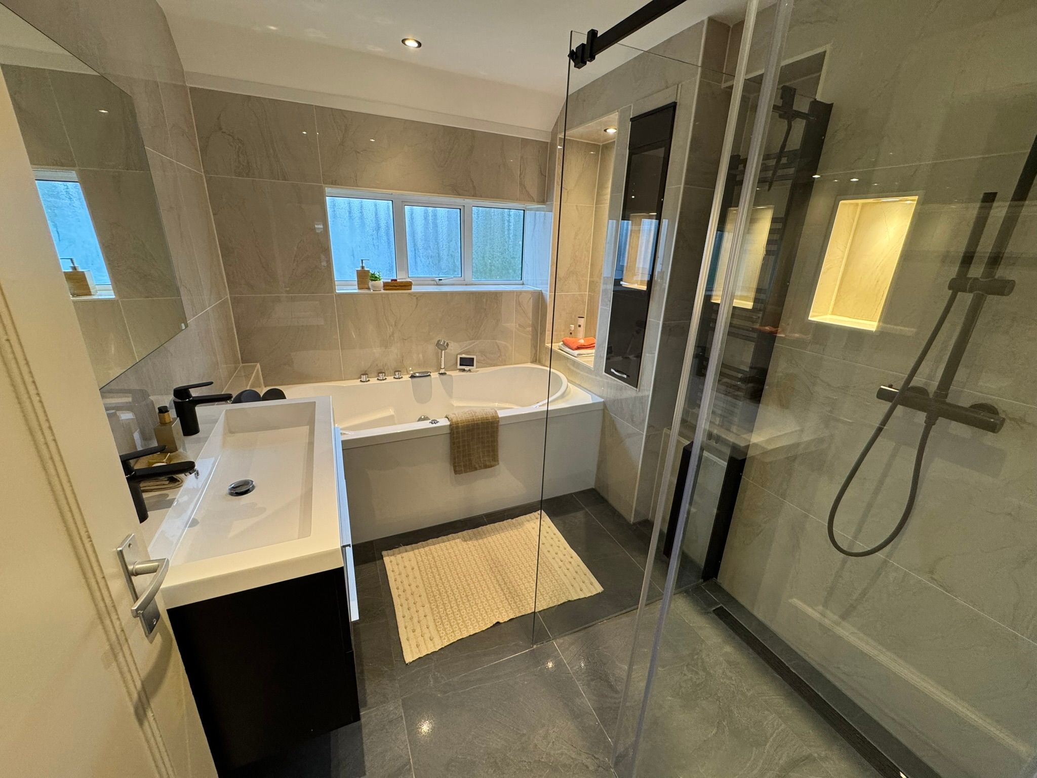 Photo 15 of Storm van 's-Gravesandeweg 30