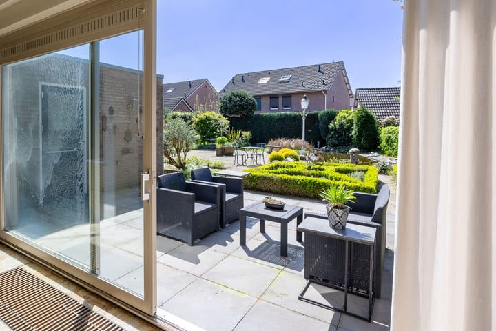 Foto 10 van Mgr. Hanssenstraat 44