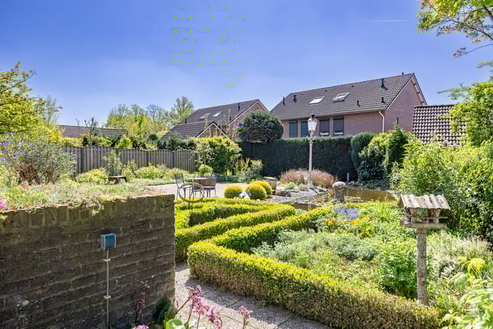 Foto 48 van Mgr. Hanssenstraat 44