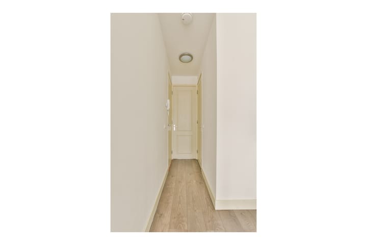 Photo 8 of Rustenburgerstraat 136-A2