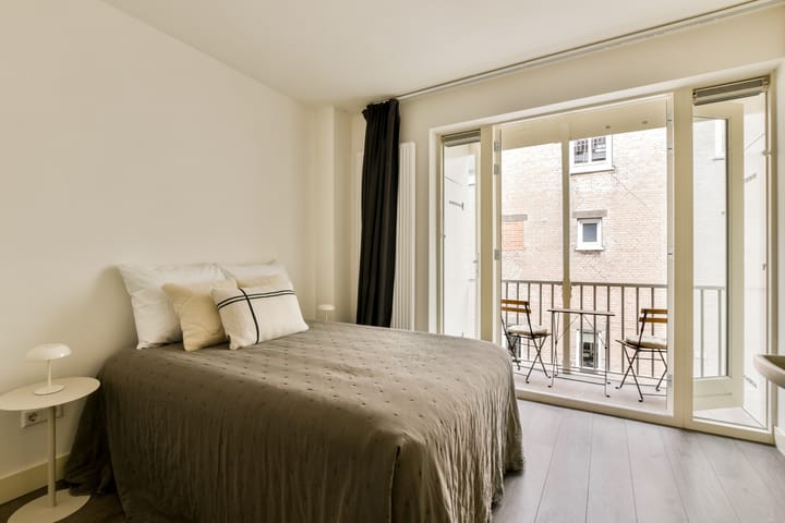 Photo 9 of Rustenburgerstraat 136-A2