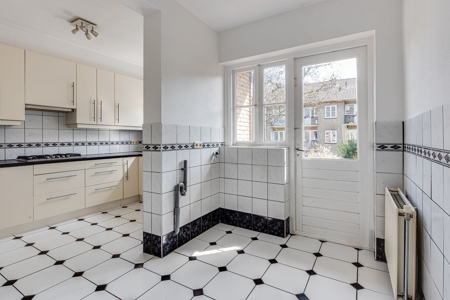 Foto 10 van Anthony van Dijcklaan 50