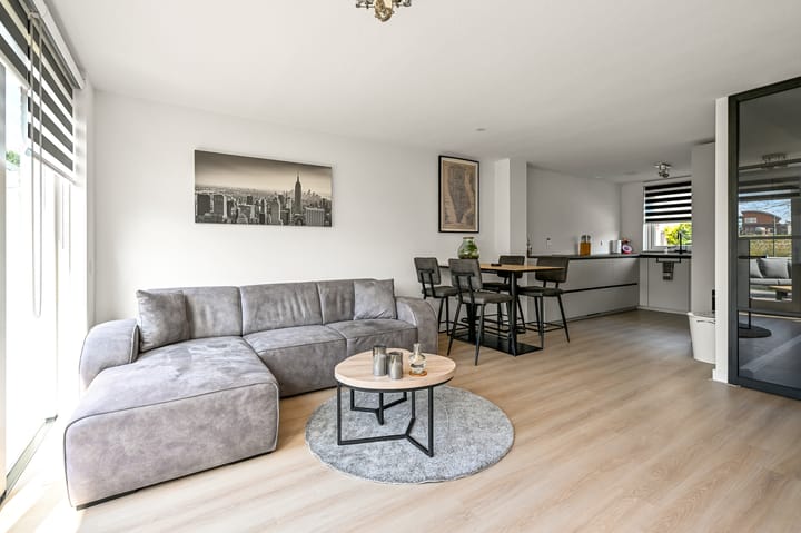 Foto 6 van Warmoezerij 20