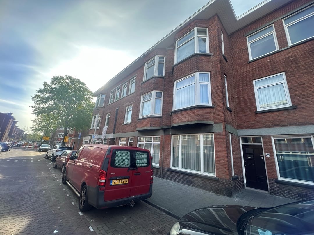 Foto 1 van Lunterenstraat 215