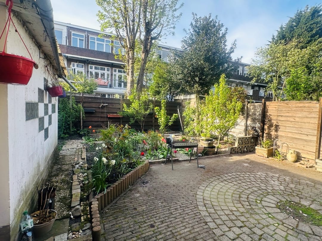 Foto 17 van Lunterenstraat 215