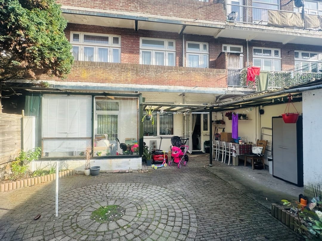 Foto 16 van Lunterenstraat 215