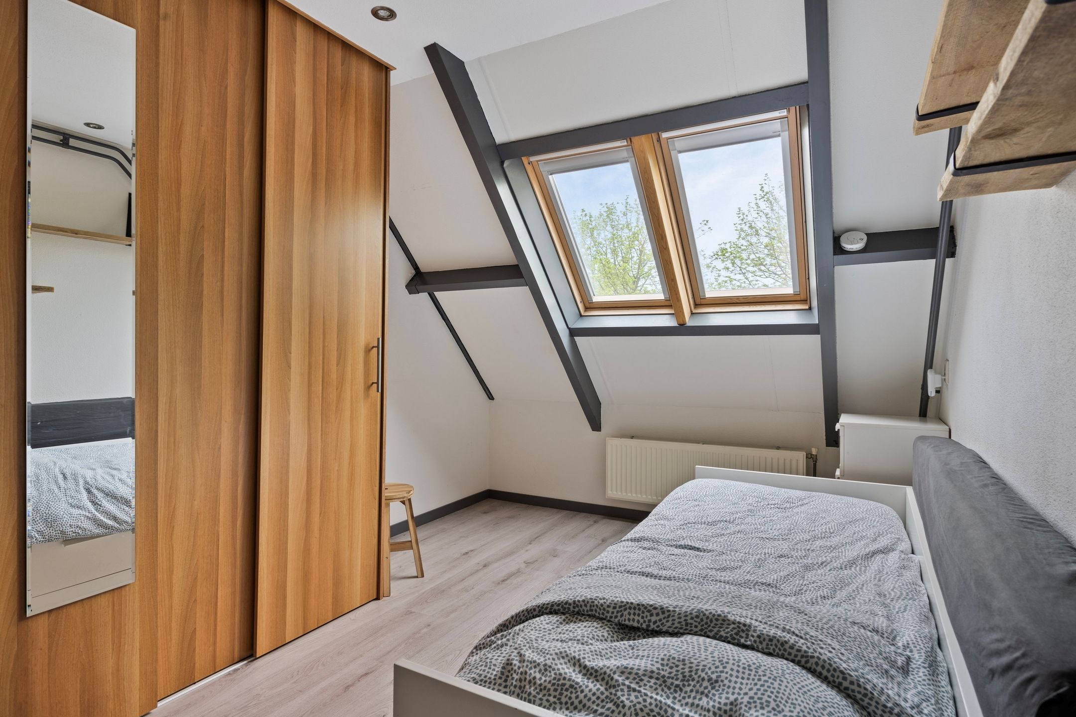 Foto 15 van Nervalaan 97