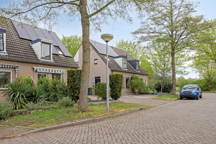 Foto 32 van Nervalaan 97