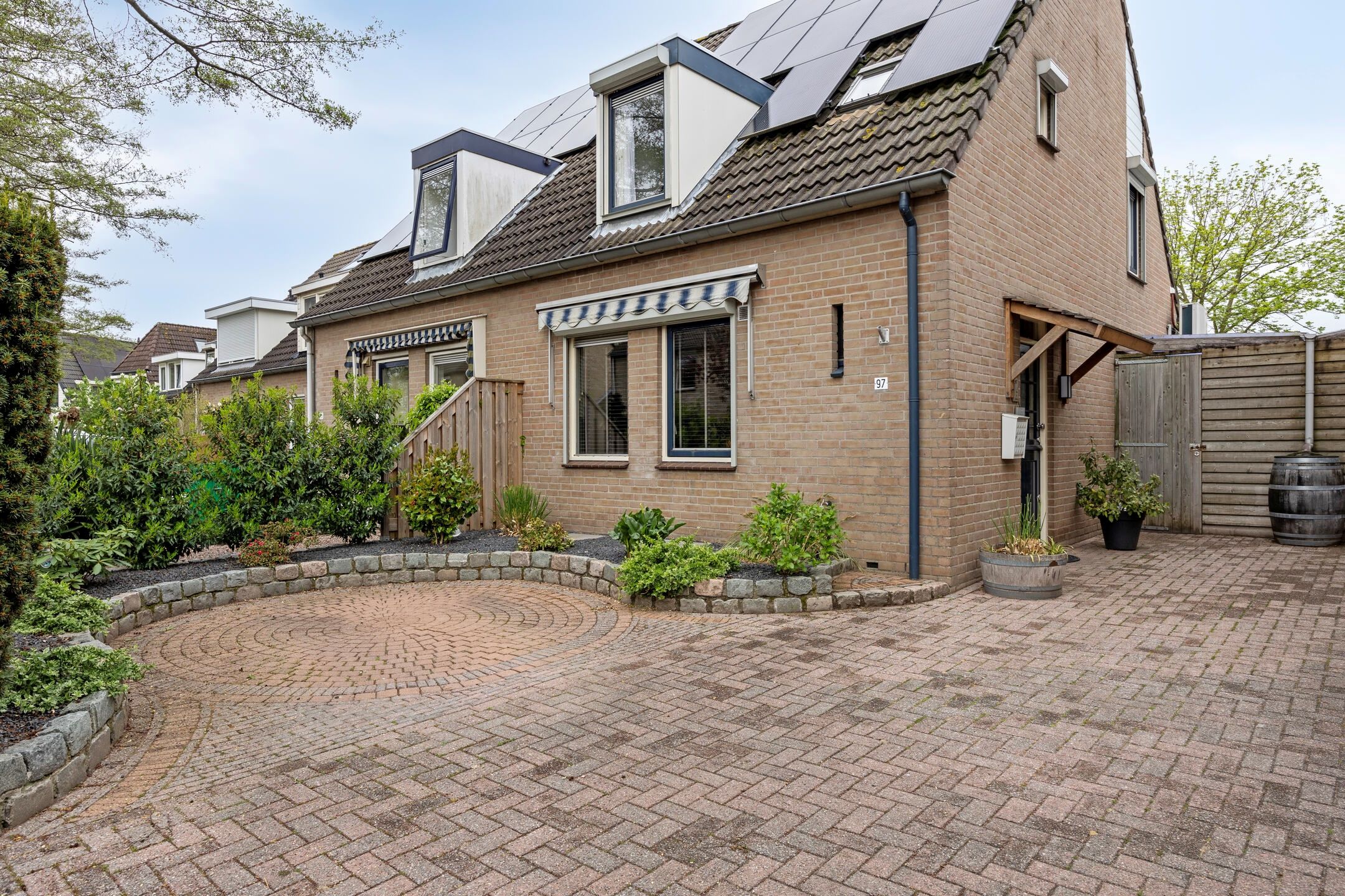 Foto 33 van Nervalaan 97