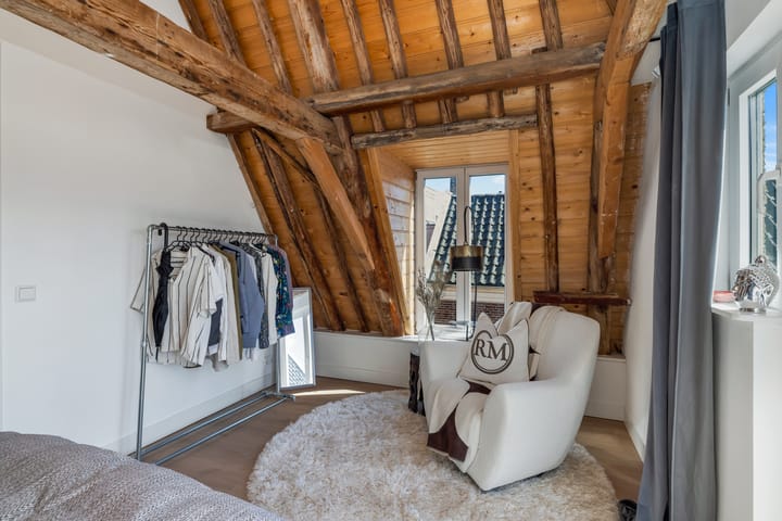 Foto 18 van Smelterssteeg 4