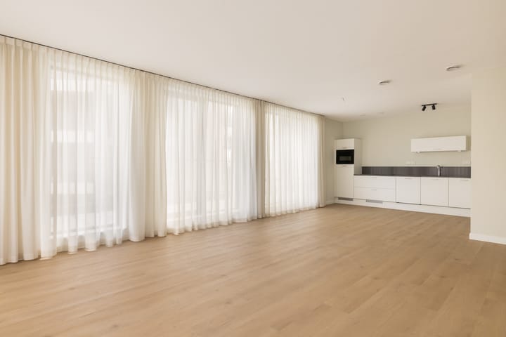 Photo 4 of Dudokstraat 188