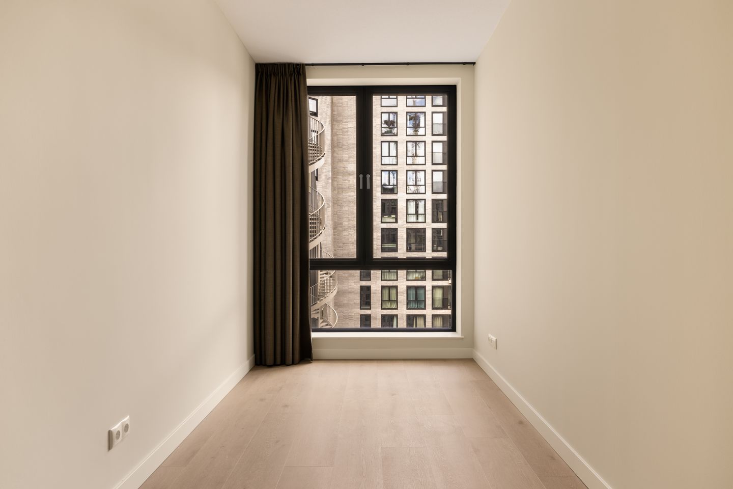 Foto 10 van Dudokstraat 188