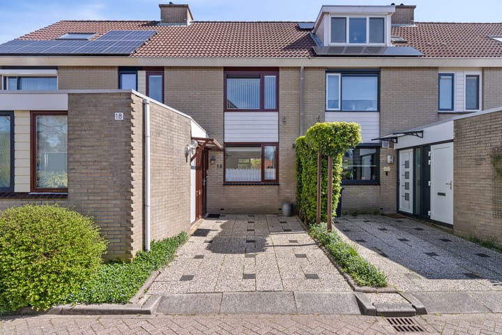 Foto 1 van Zadelmakerij 18