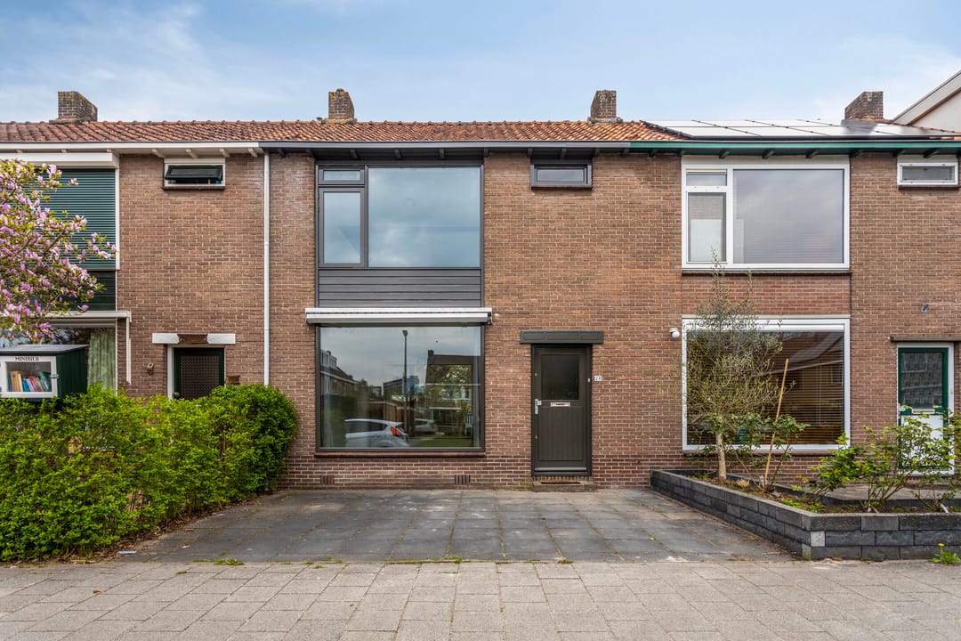 Foto 1 van Saturnusstraat 28