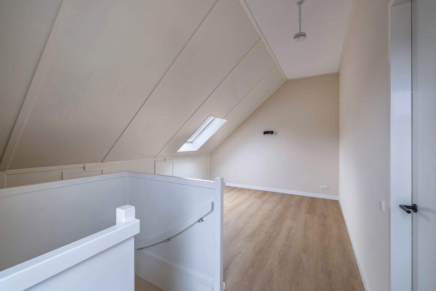 Photo 40 of Raatakker 4