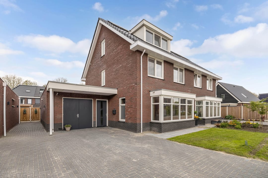 Photo 53 of Raatakker 4