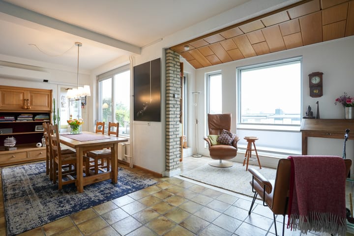 Foto 8 van Van Werschstraat 25