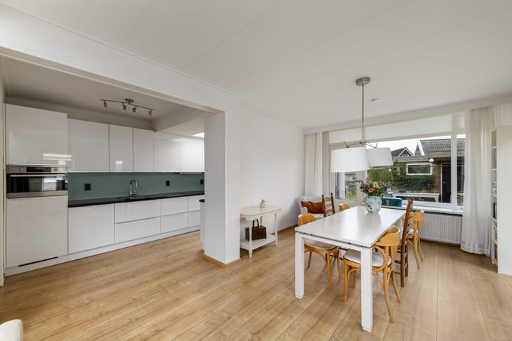 Foto 8 van Van Nijmegen Schonegevelstraat 5