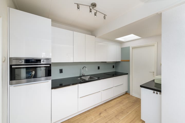 Foto 13 van Van Nijmegen Schonegevelstraat 5