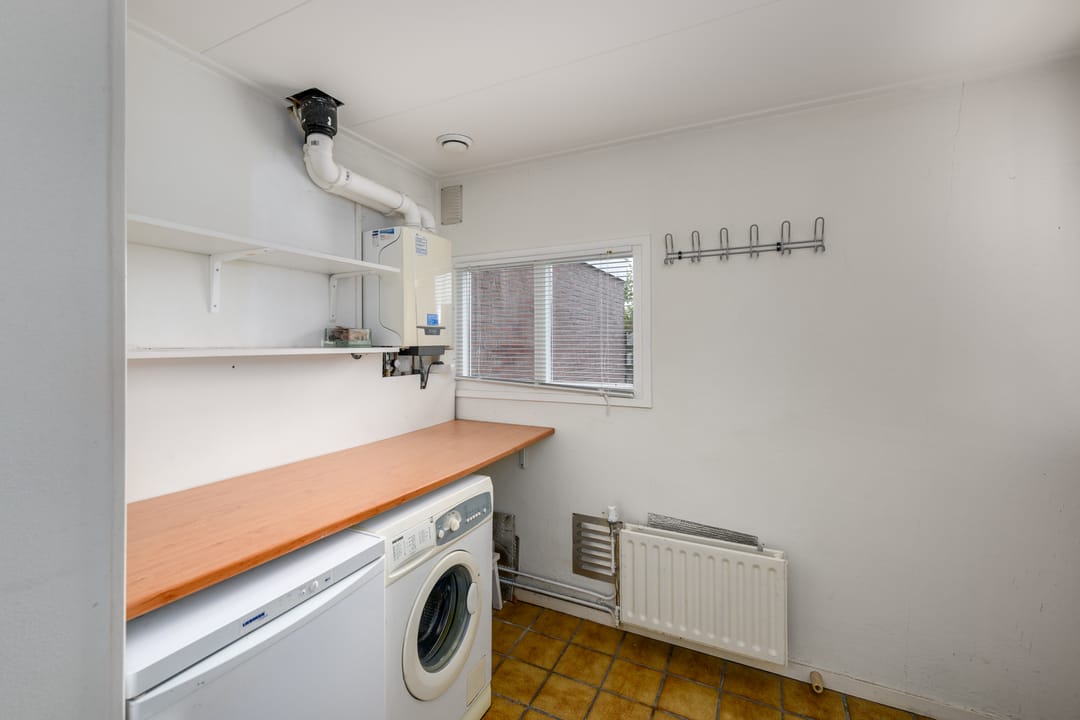 Photo 17 of Van Nijmegen Schonegevelstraat 5