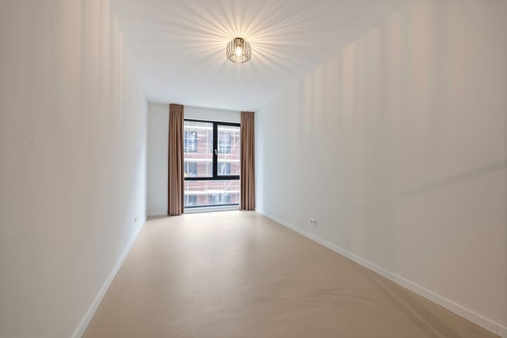 Foto 30 van Dudokstraat 44