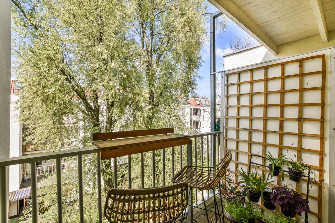 Photo 11 of Van Boetzelaerstraat 90-3