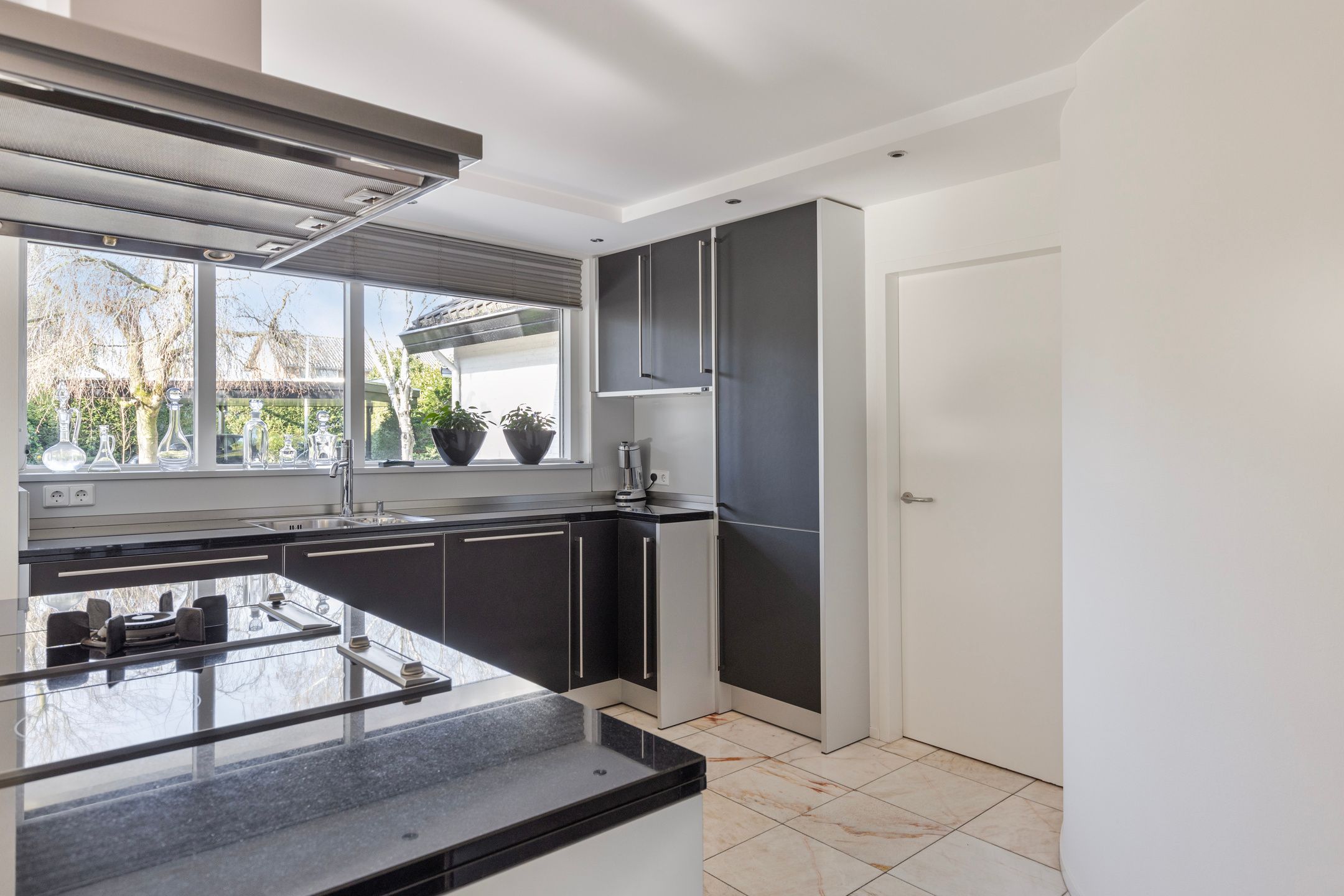 Foto 33 van Binnenmaasoever 18