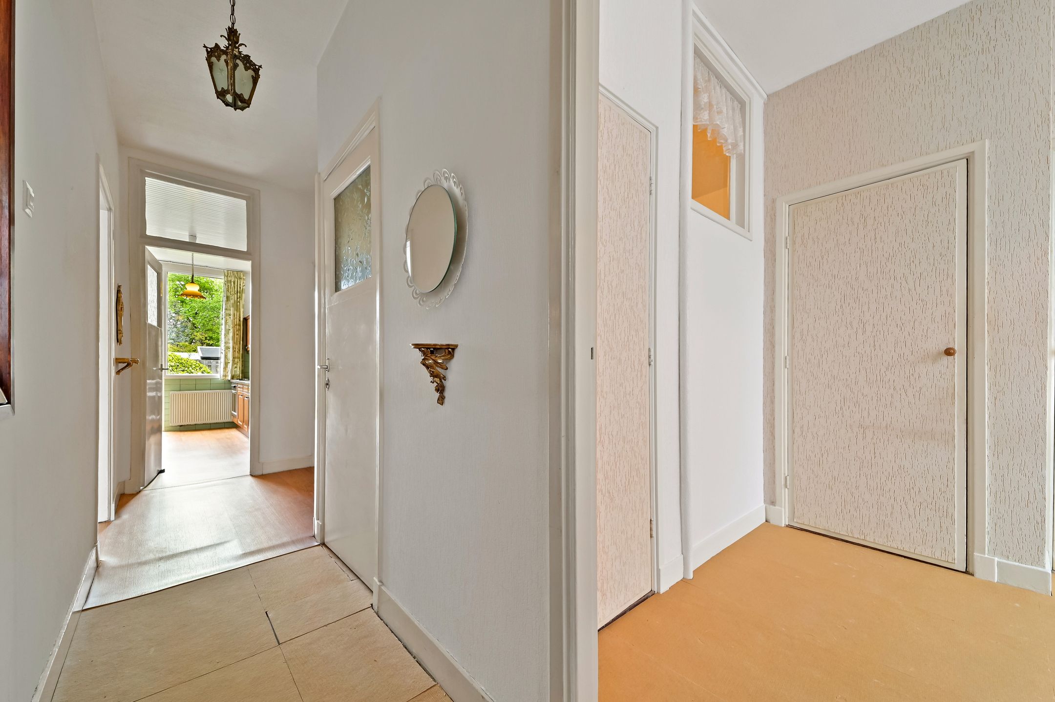 Foto 18 van Hendrik Zwaardecroonstraat 210