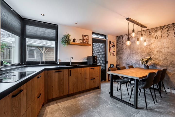 Foto 11 van Karel Appelstraat 19