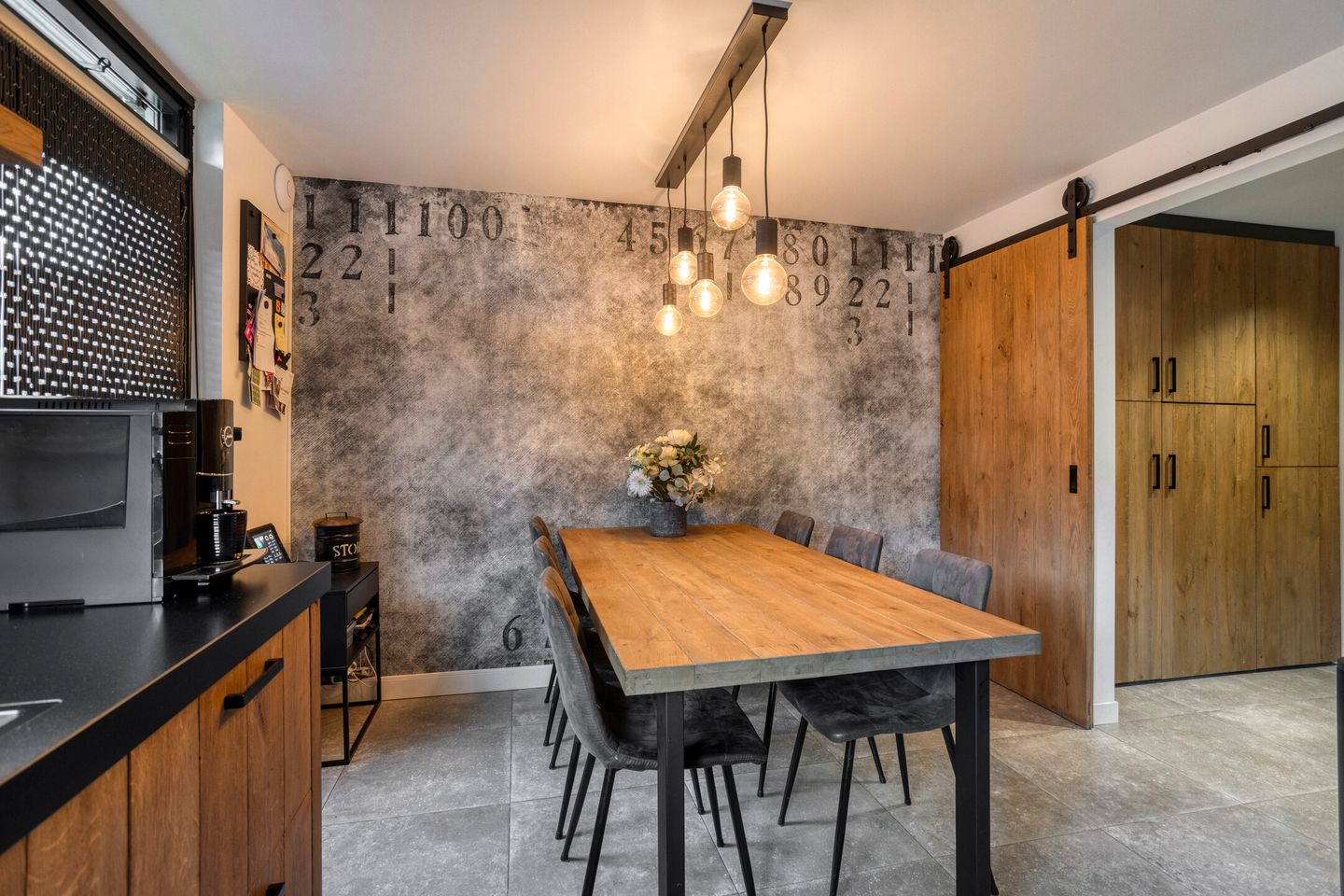 Foto 14 van Karel Appelstraat 19