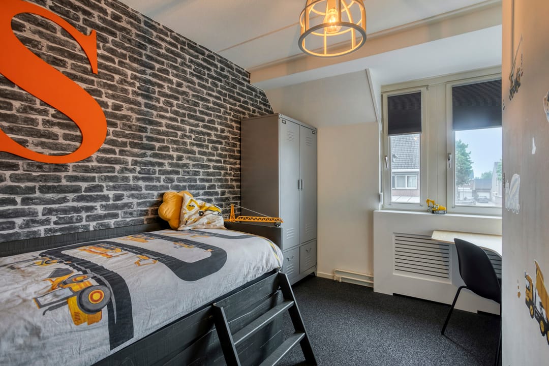 Foto 23 van Karel Appelstraat 19