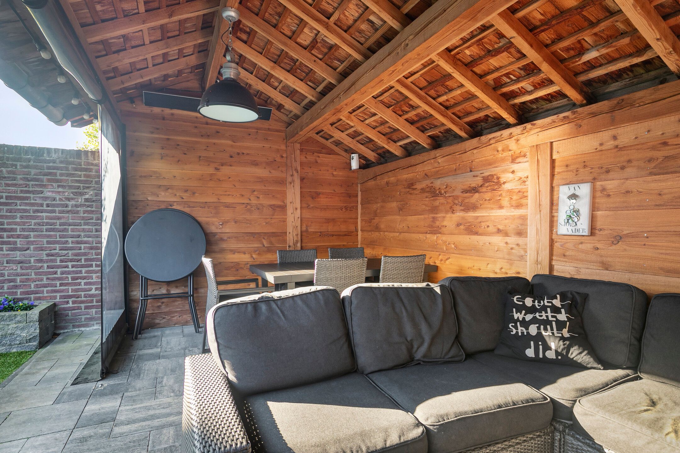 Foto 36 van Karel Appelstraat 19