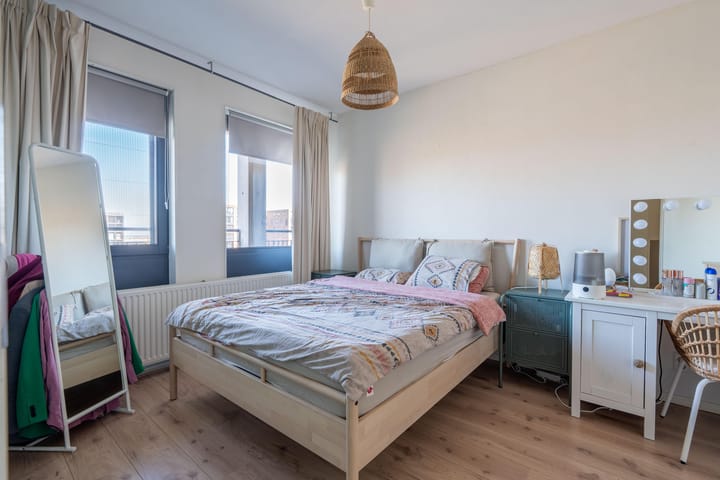 Foto 16 van Julius Pergerstraat 77