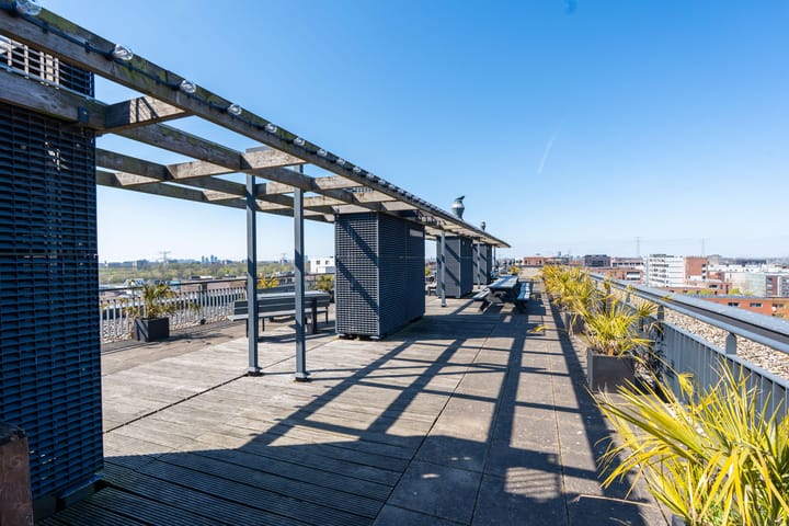 Foto 31 van Julius Pergerstraat 77