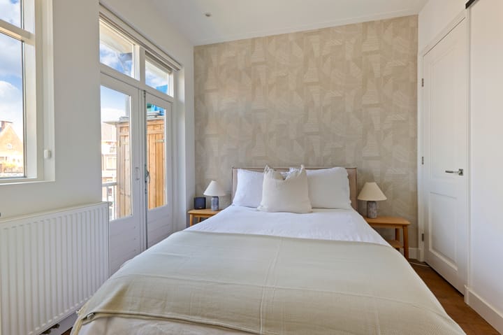 Foto 3 van Van Tuyll van Serooskerkenplein 44-3