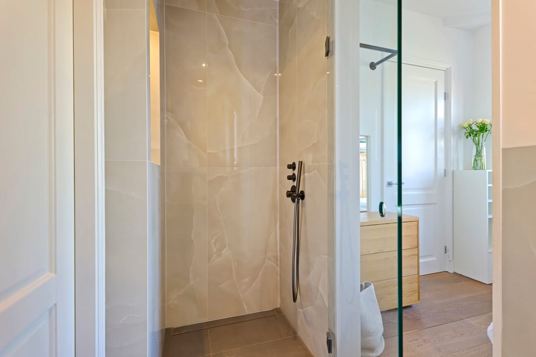 Foto 8 van Van Tuyll van Serooskerkenplein 44-3