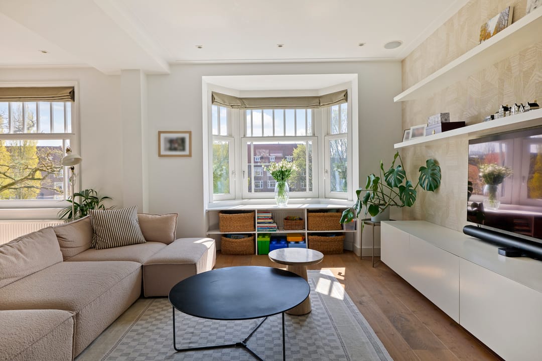 Foto 11 van Van Tuyll van Serooskerkenplein 44-3