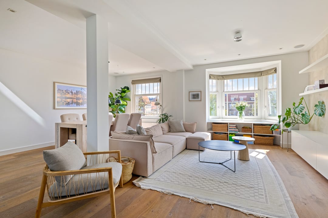 Foto 13 van Van Tuyll van Serooskerkenplein 44-3