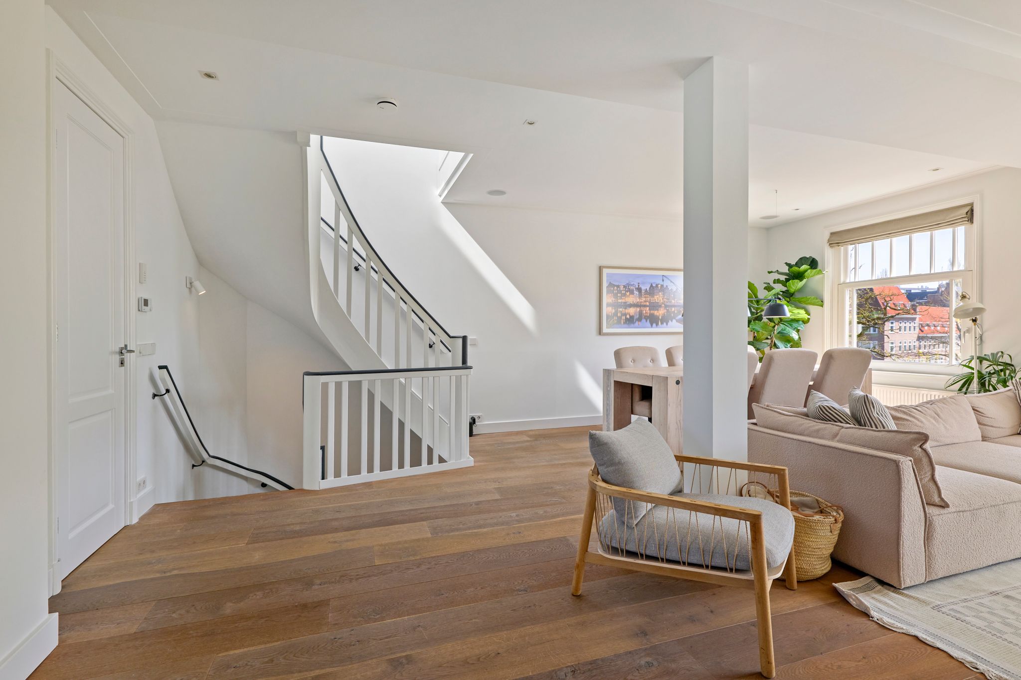 Foto 18 van Van Tuyll van Serooskerkenplein 44-3