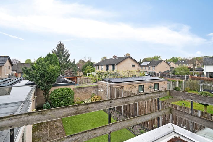 Photo 25 of Paulus Potterstraat 4