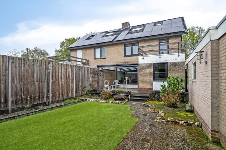 Photo 35 of Paulus Potterstraat 4