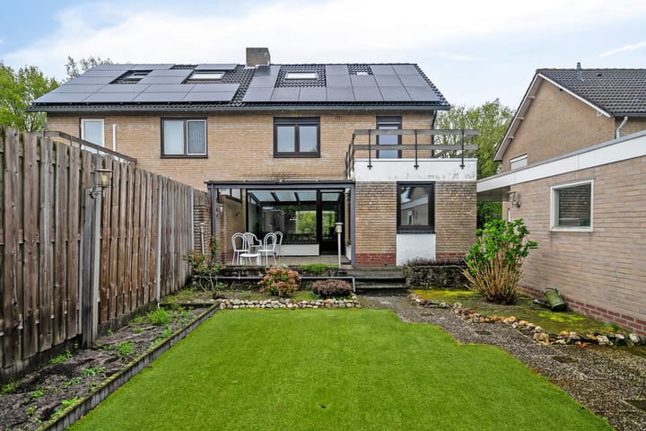 Photo 36 of Paulus Potterstraat 4