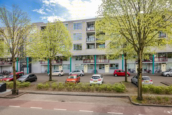 Foto 1 van Aartsbisschop Romerostraat 227